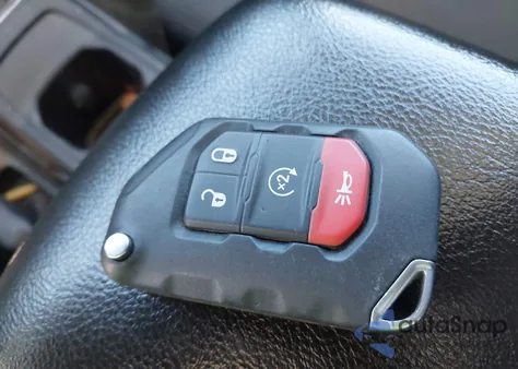 2019 Jeep Wrangler Unlimited Sport S 4X4 из США, поврежденный, VIN 1C4HJXDN5KW618705